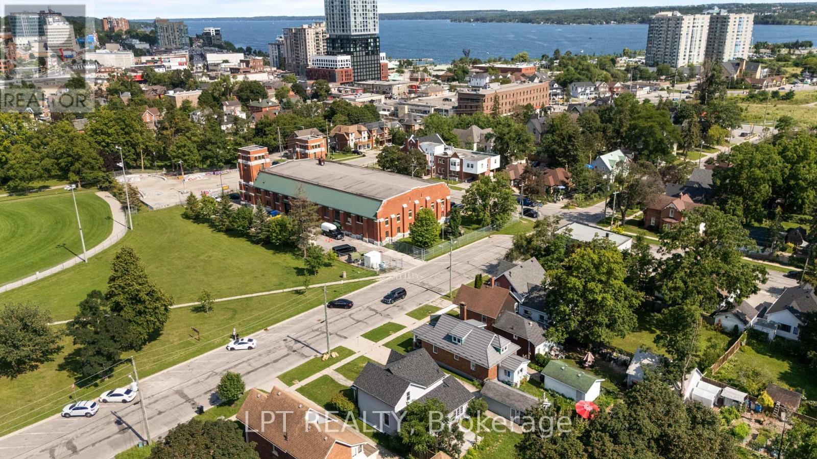 52 Parkside Drive E, Barrie, ON - Outdoor With Body Of Water With View