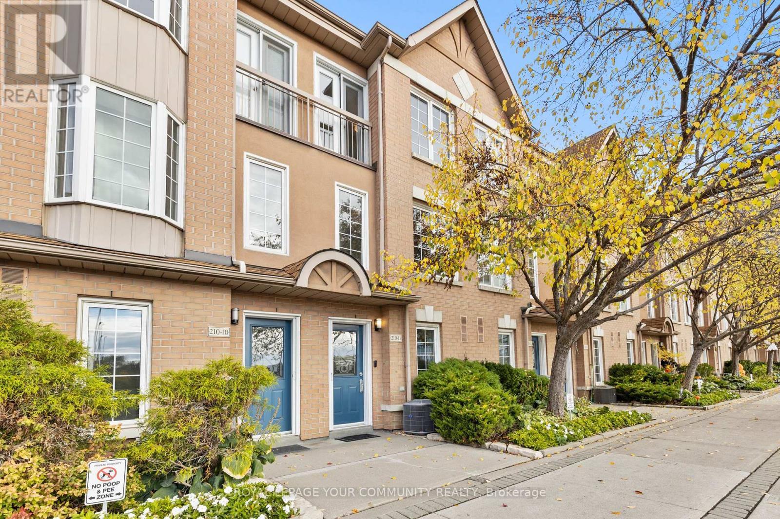 11 - 210 Manitoba Street, Toronto, ON - Outdoor