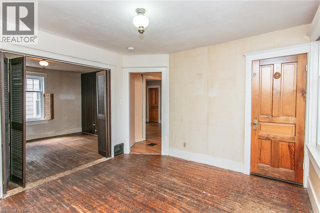 64 Simeon Street, Kitchener, ON - Indoor Photo Showing Other Room