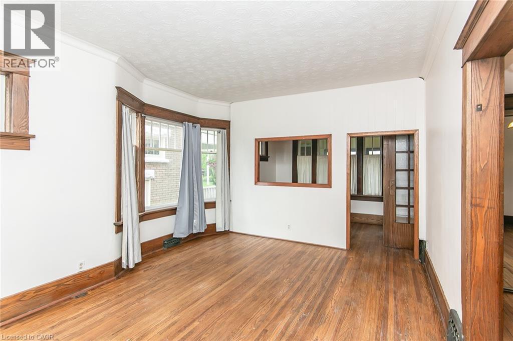 64 Simeon Street, Kitchener, ON - Indoor Photo Showing Other Room