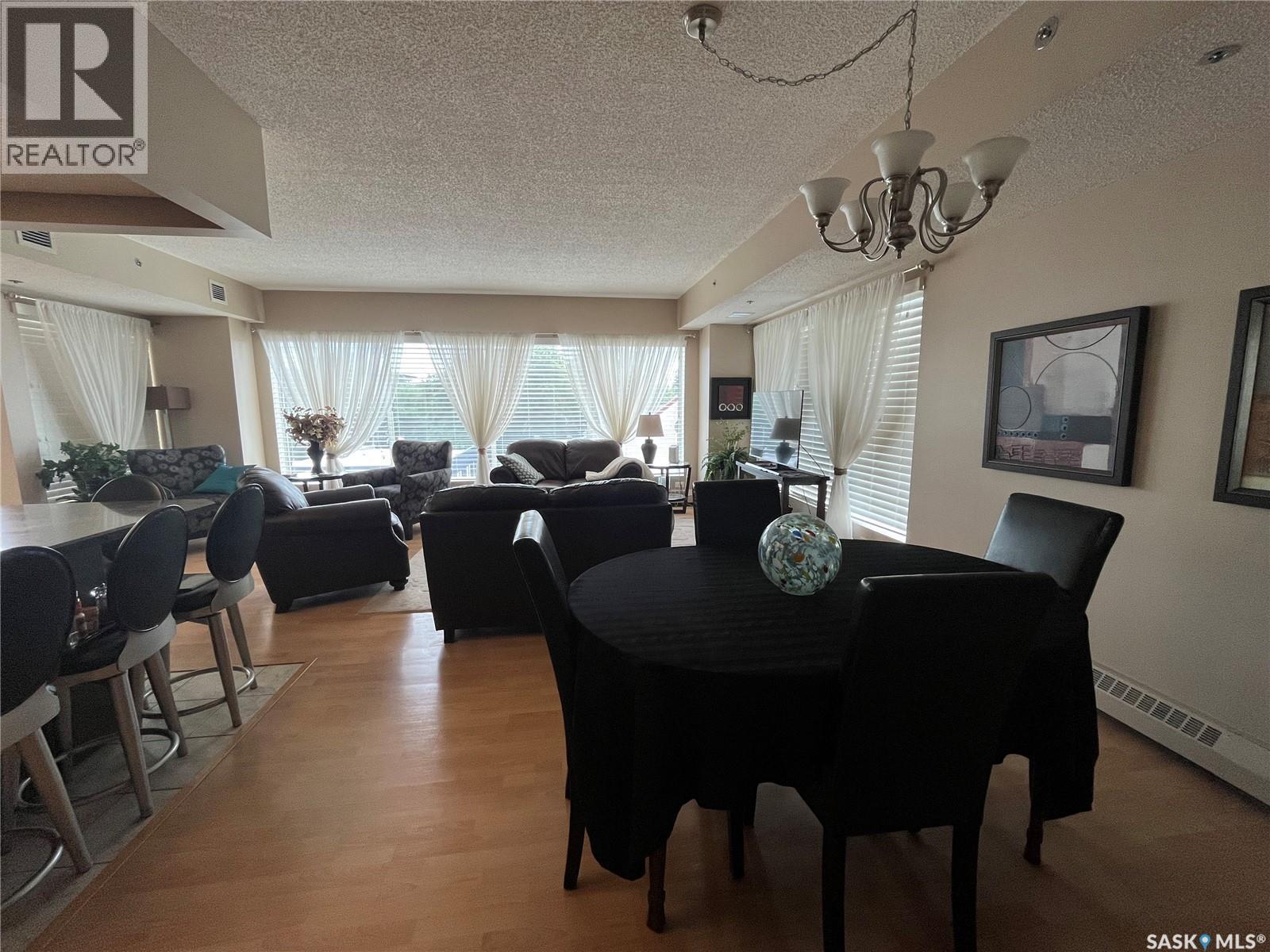 401 505 12Th Street E, Saskatoon, SK - Indoor Photo Showing Dining Room