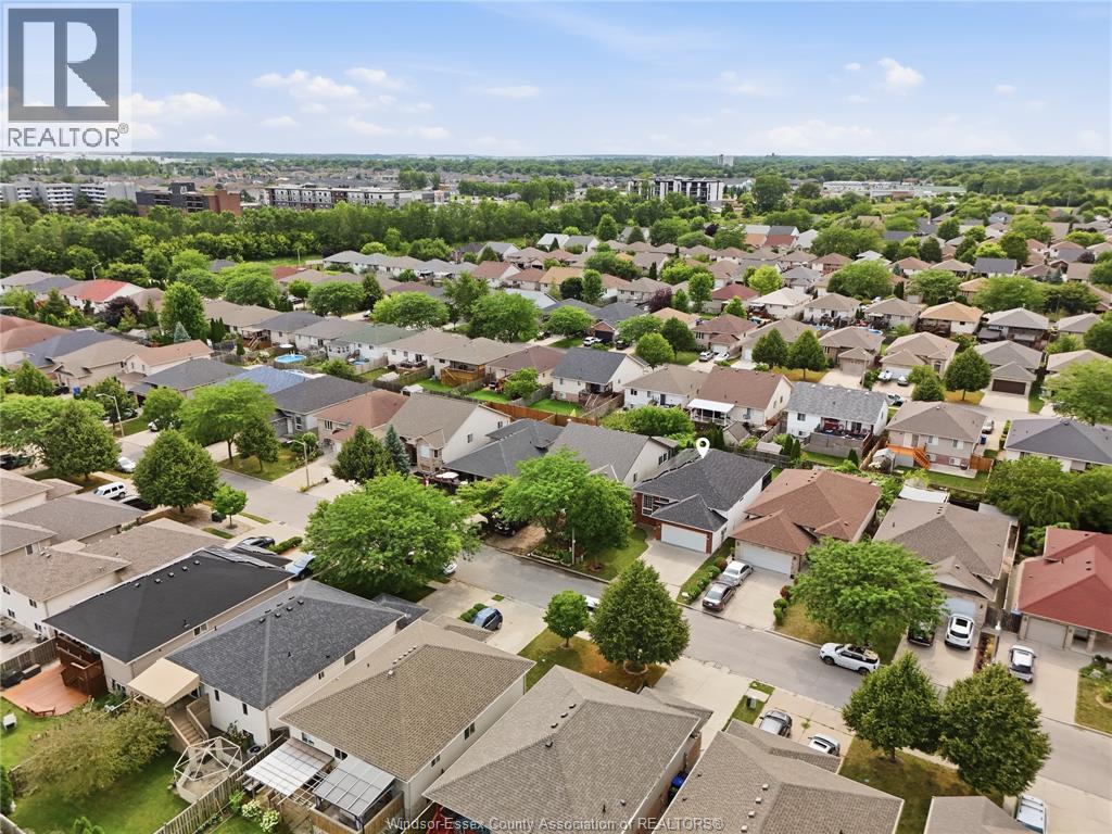 2385 Gatwick, Windsor, ON - Outdoor With View