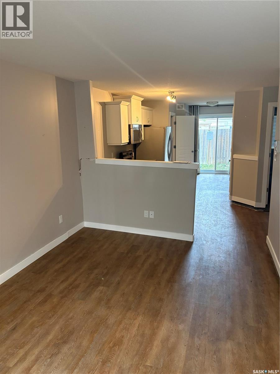2034 St John Street, Regina, SK - Indoor