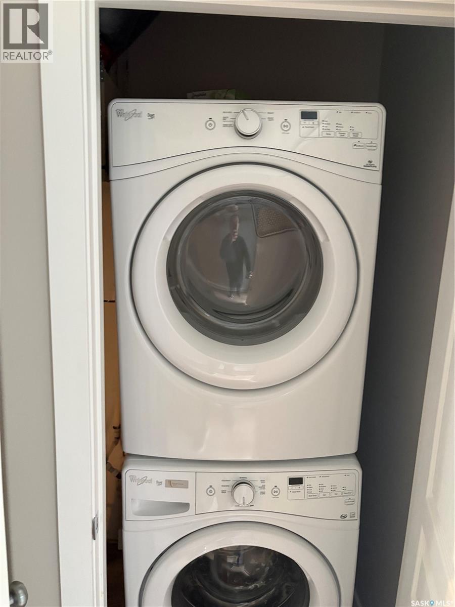 2034 St John Street, Regina, SK - Indoor Photo Showing Laundry Room