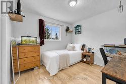 Bedroom 3 - 
