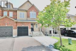 LOWER - 126 GAMBLE GLEN CRESCENT Richmond Hill, ON L4S 2T3
