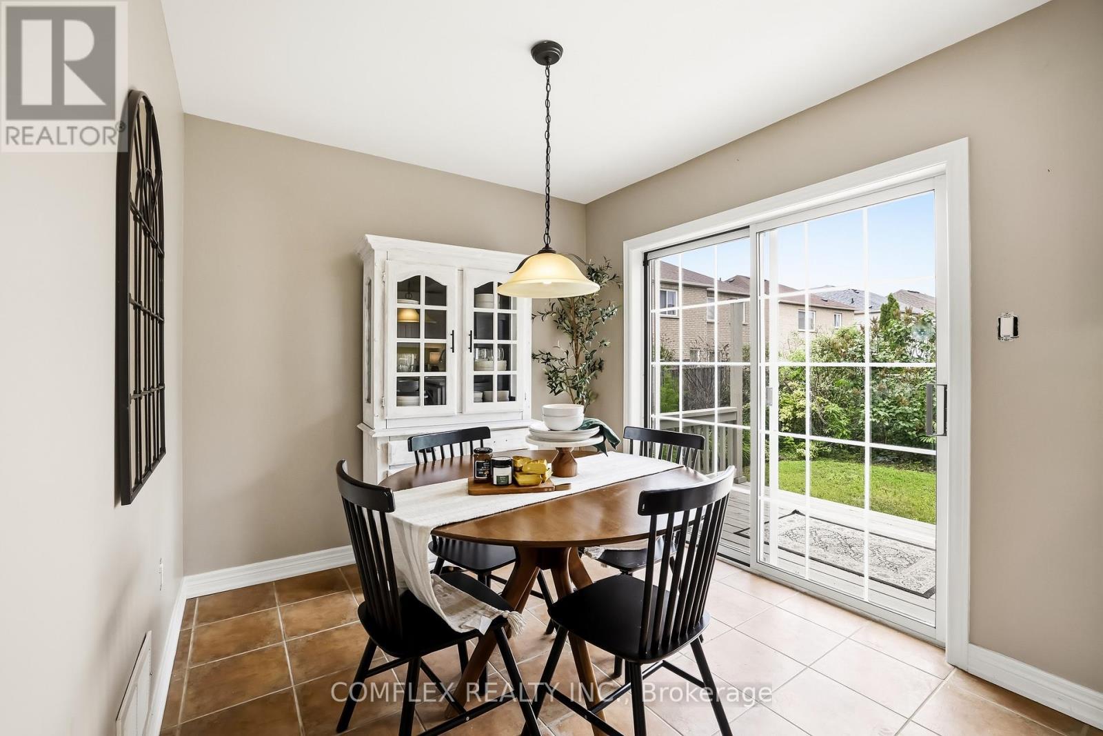 2 Armitage Crescent, Ajax, ON - Indoor Photo Showing Dining Room