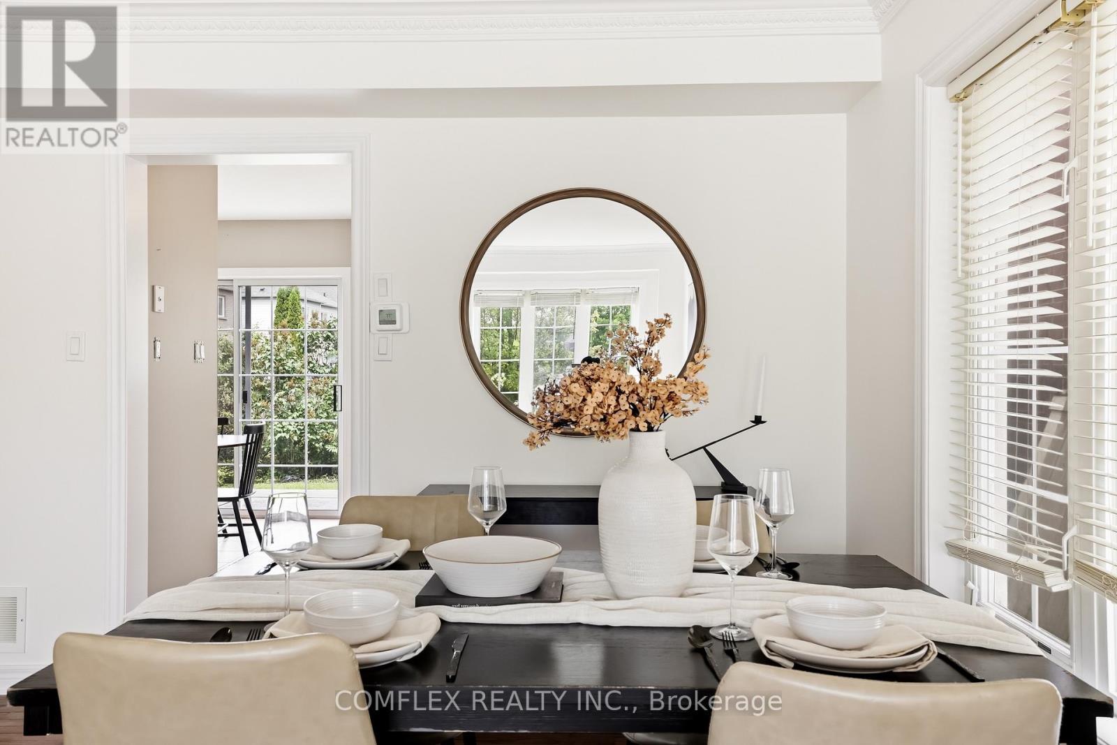 2 Armitage Crescent, Ajax, ON - Indoor Photo Showing Dining Room
