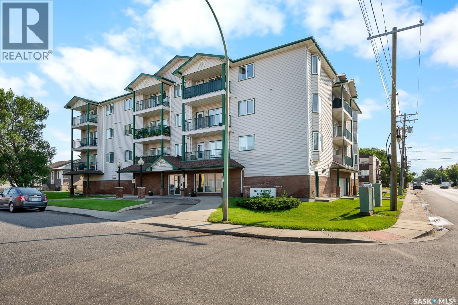 207 205 Mcintyre Street, Regina, SK - Outdoor With Balcony With Facade
