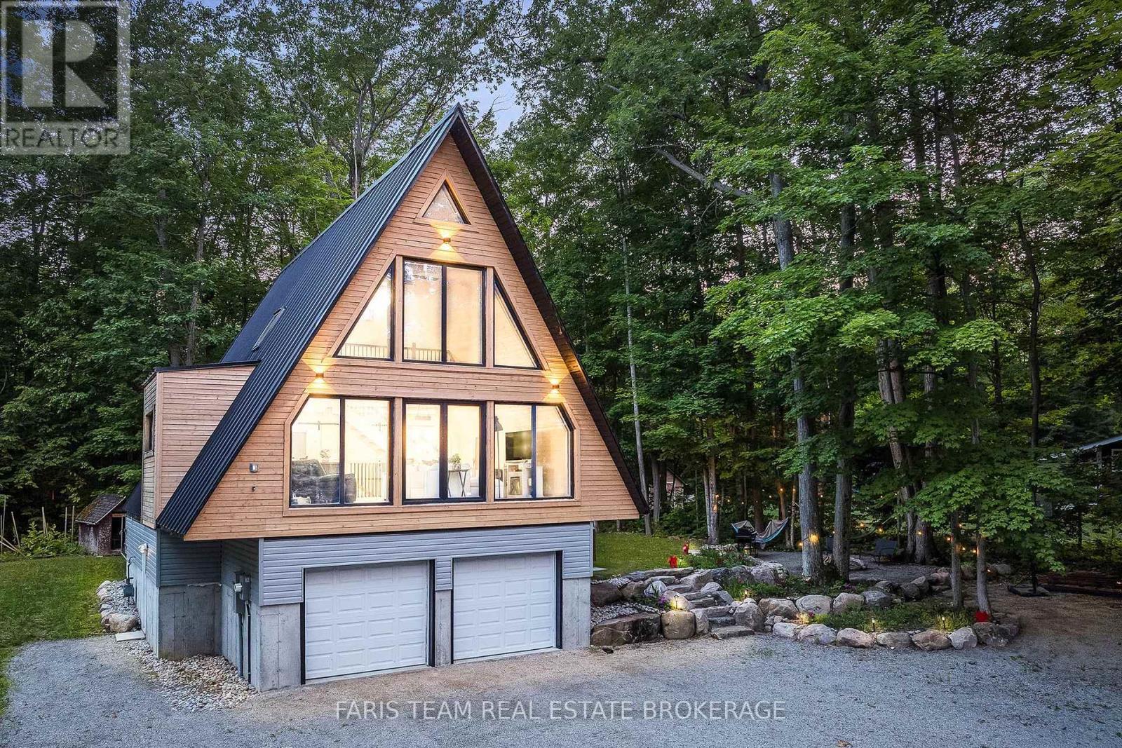 1490 Champlain Road, Tiny, ON - Outdoor