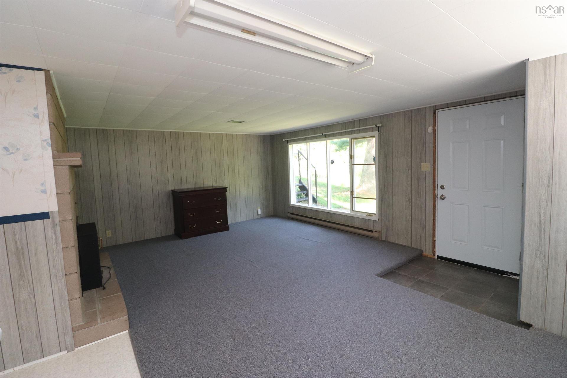 110 Maple Boulevard, Bible Hill, NS - Indoor Photo Showing Other Room
