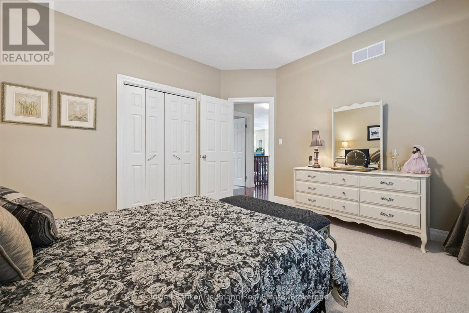 70 Bathgate Drive, Guelph (Kortright East), ON - Indoor Photo Showing Bedroom