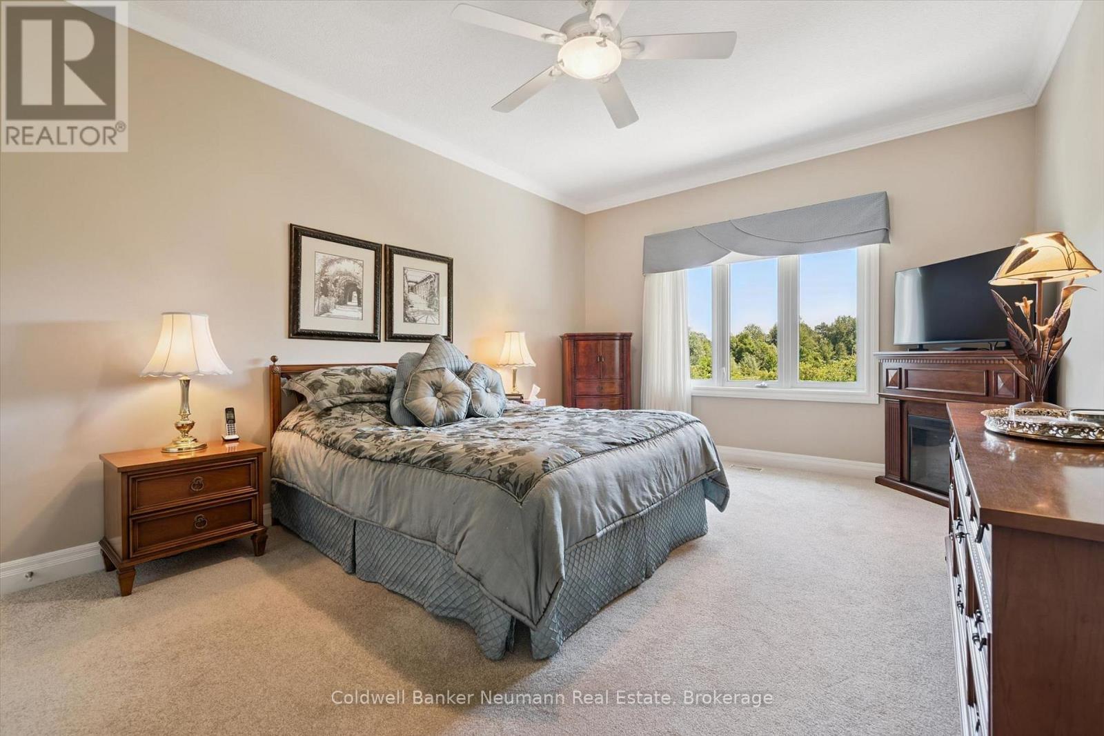 70 Bathgate Drive, Guelph (Kortright East), ON - Indoor Photo Showing Bedroom