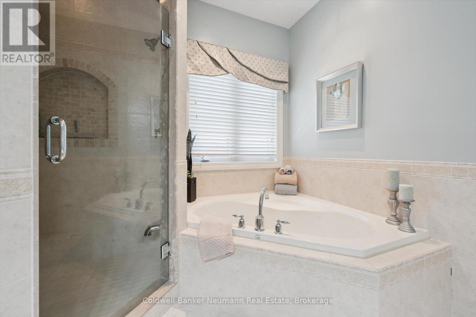 70 Bathgate Drive, Guelph (Kortright East), ON - Indoor Photo Showing Bathroom