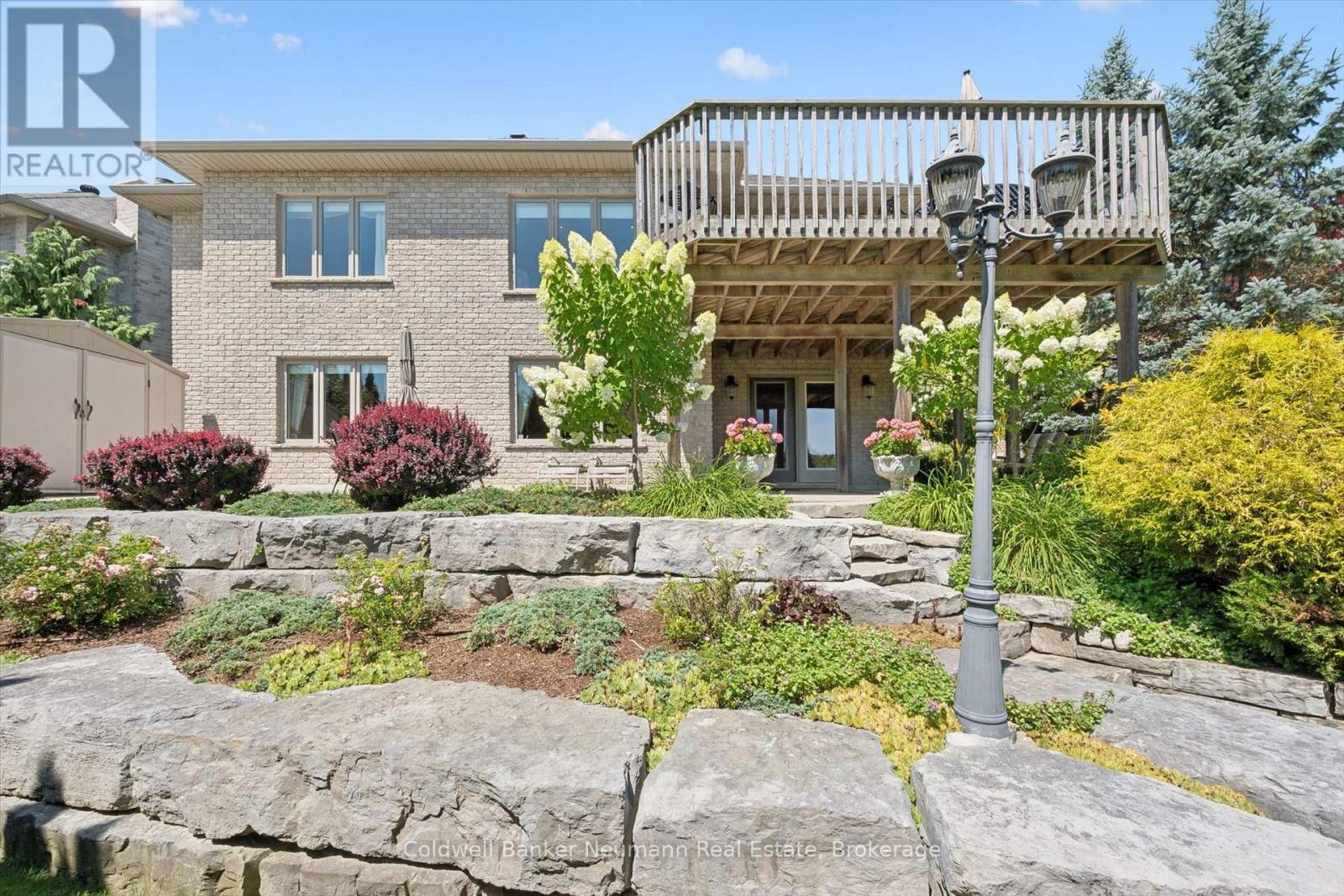 70 Bathgate Drive, Guelph (Kortright East), ON - Outdoor