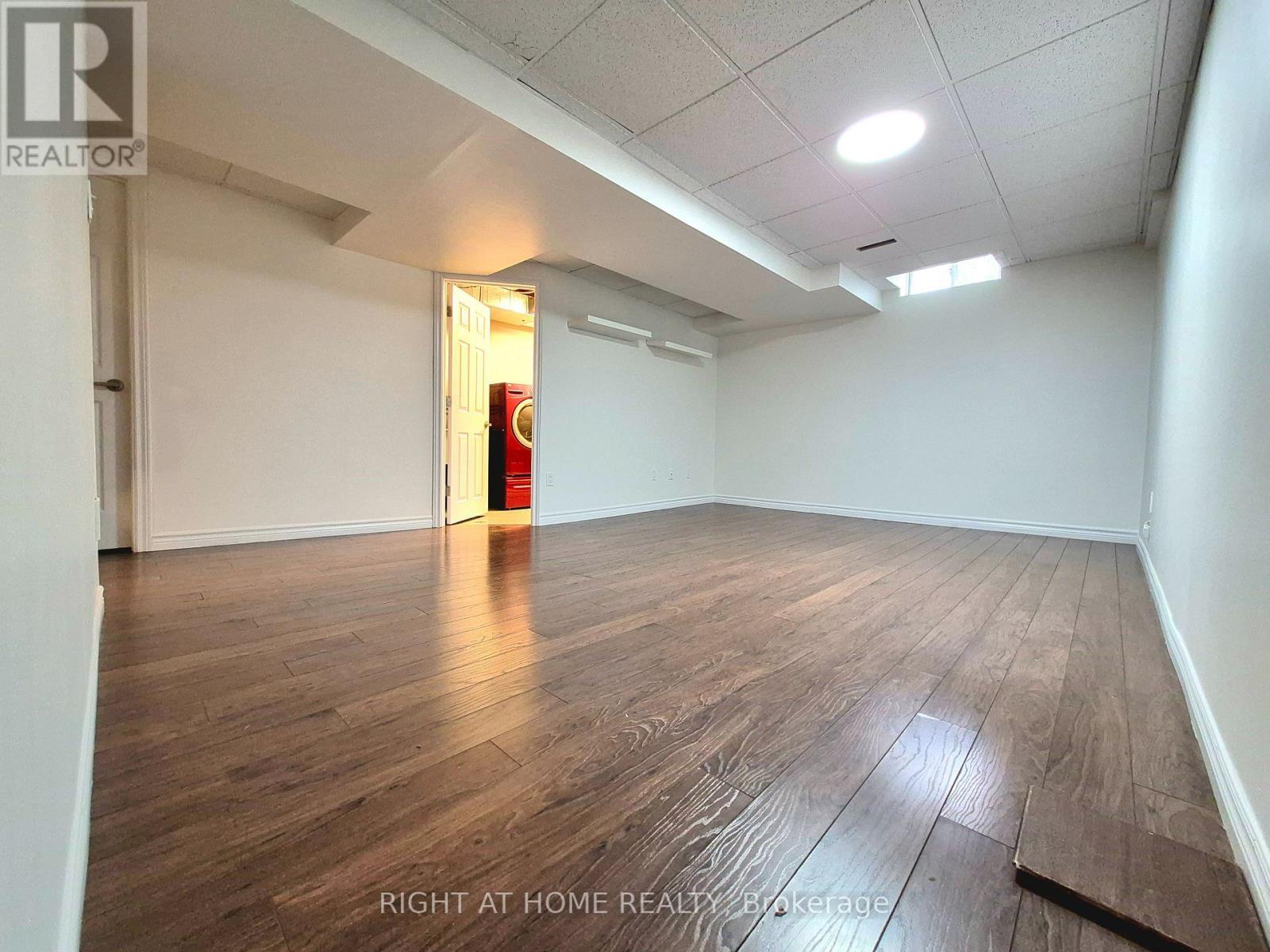 21 Mccullock Crescent, Ajax, ON - Indoor