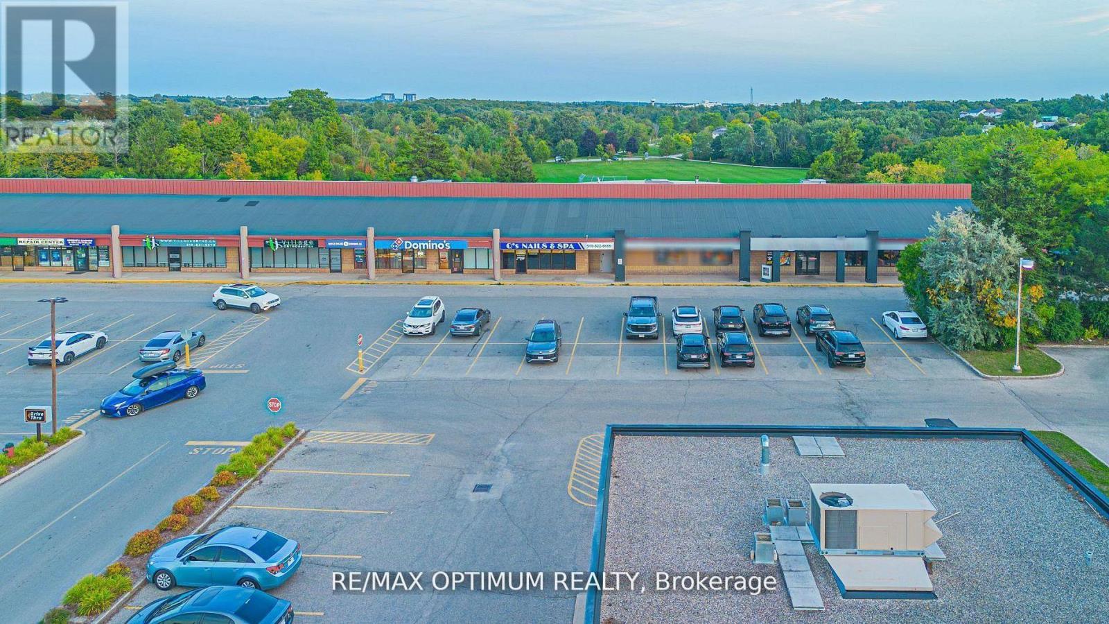 304 Stone Road W, Guelph, ON