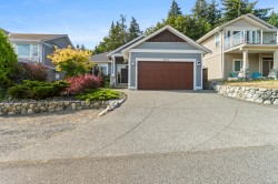 5612 Hammond Bay Rd Nanaimo, BC V9T 6S2