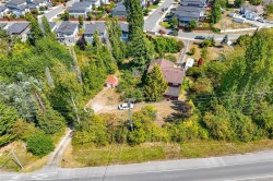 9254 Rideau Ave North Saanich, BC V8L 1E8