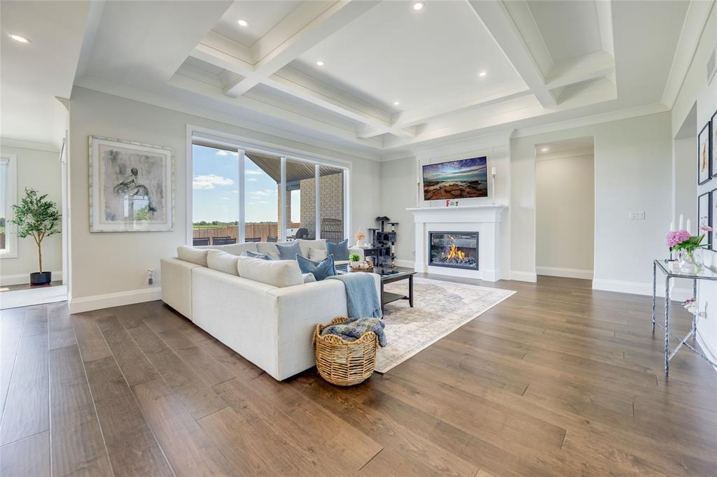 3665 Egremont Road, Plympton-Wyoming, ON - Indoor Photo Showing Living Room With Fireplace