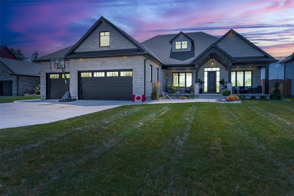 3665 Egremont Road, Plympton-Wyoming, ON - Outdoor With Facade