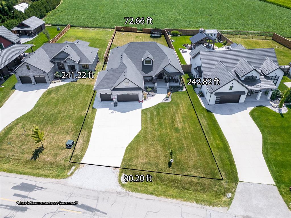 3665 Egremont Road, Plympton-Wyoming, ON - Outdoor With Facade