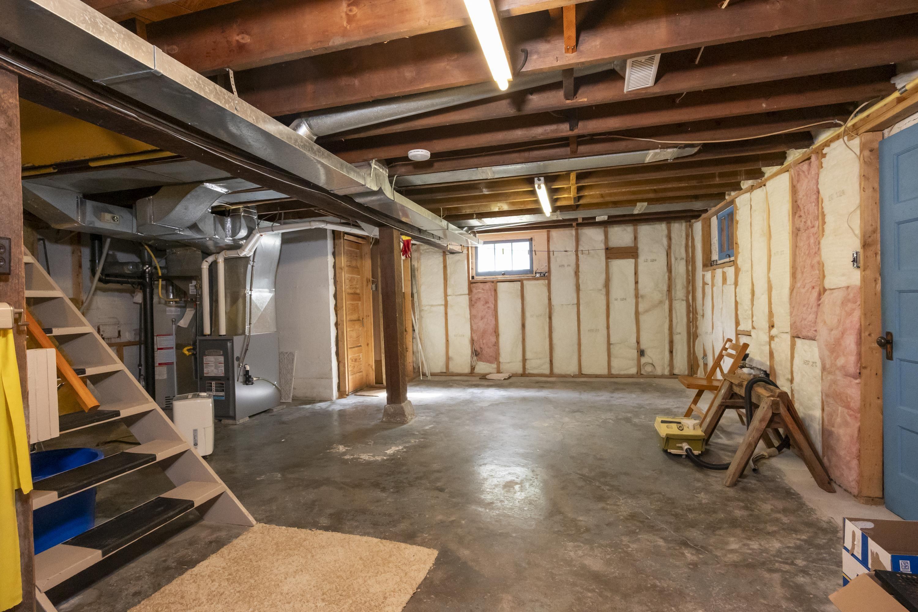 531 Empire Ave., Thunder Bay, ON - Indoor Photo Showing Basement