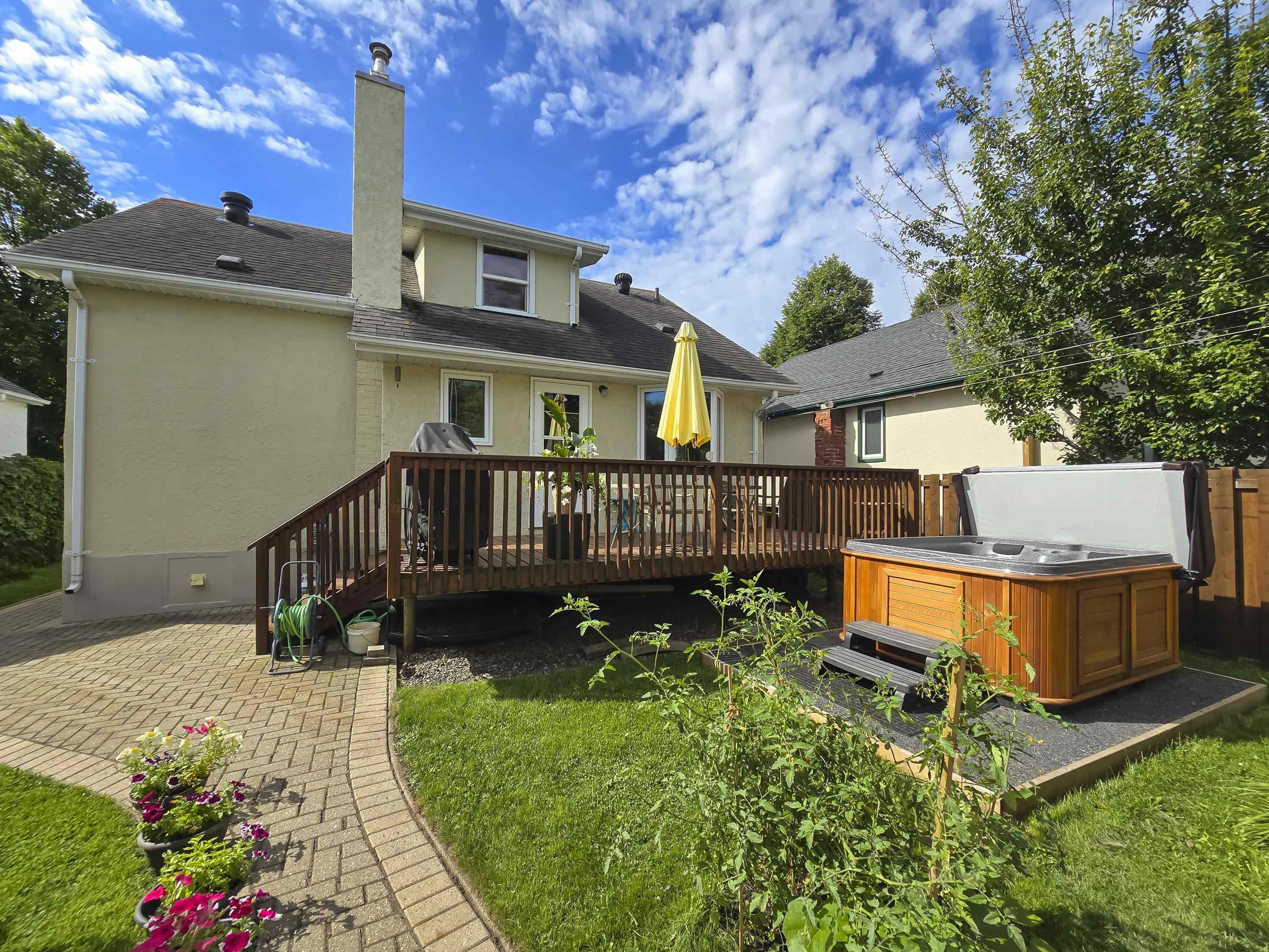 531 Empire Ave., Thunder Bay, ON - Outdoor With Deck Patio Veranda