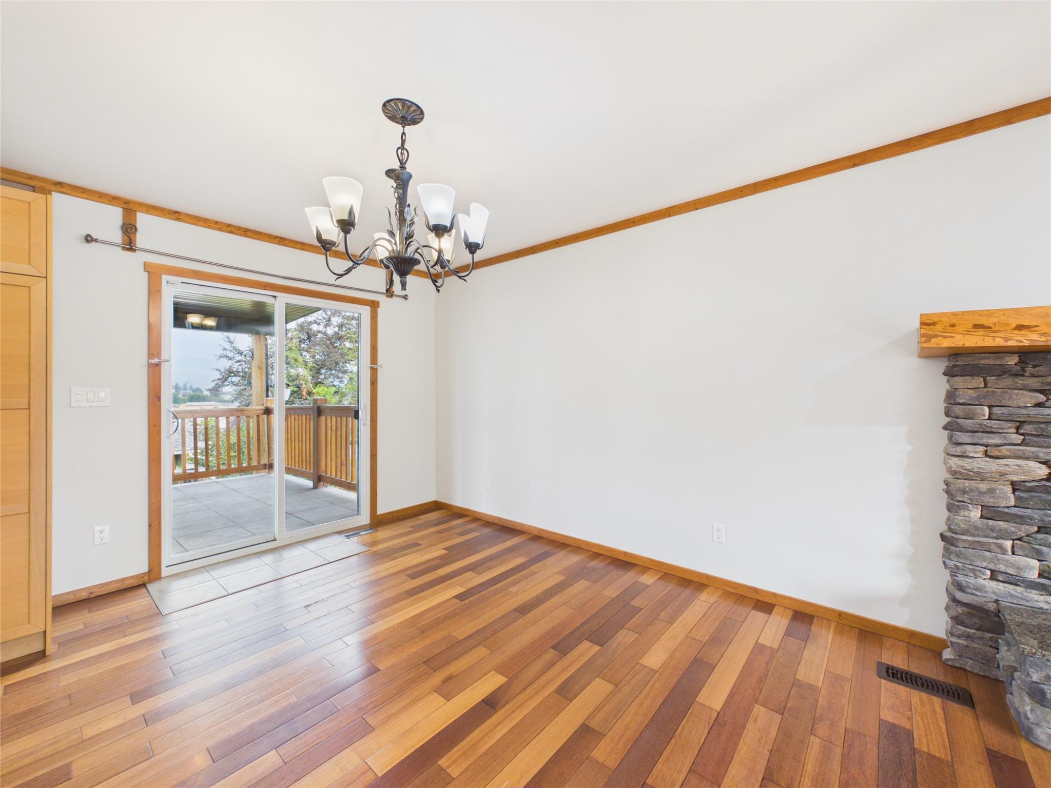 221 27Th Avenue, Cranbrook, BC - Indoor Photo Showing Other Room