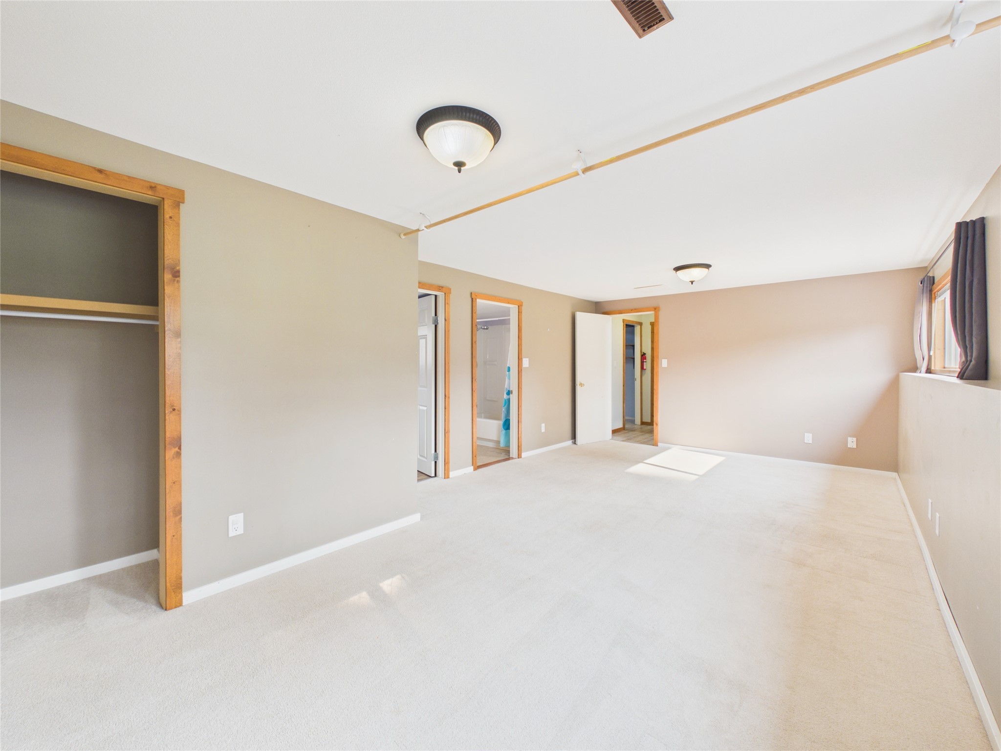 221 27Th Avenue, Cranbrook, BC - Indoor Photo Showing Other Room