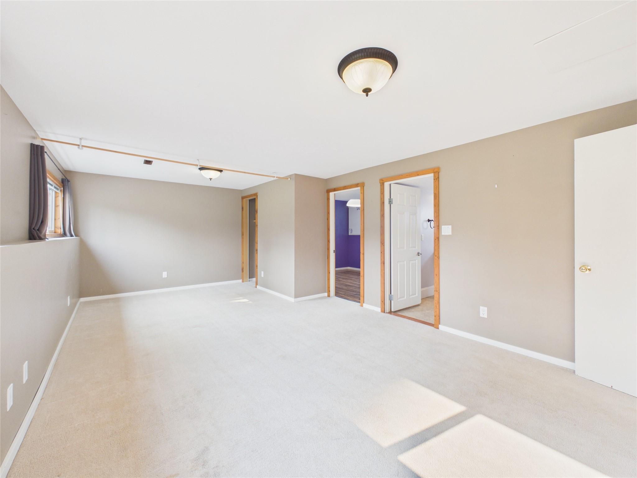 221 27Th Avenue, Cranbrook, BC - Indoor Photo Showing Other Room