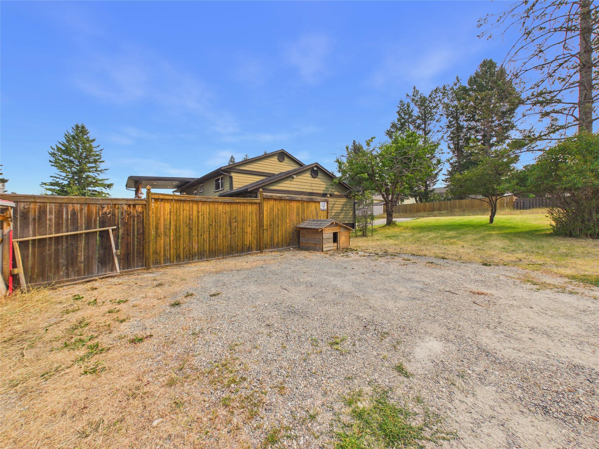 221 27Th Avenue, Cranbrook, BC - Outdoor