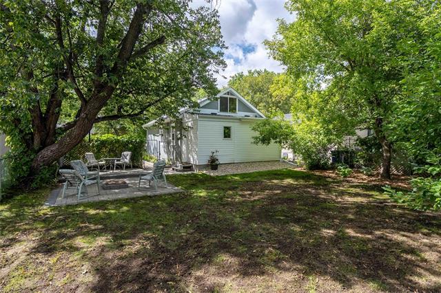 283 Oakland Ave, Winnipeg, MB - Outdoor