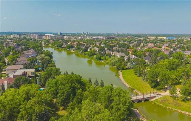 62 Baytree Crt, Winnipeg, MB - Outdoor With Body Of Water With View