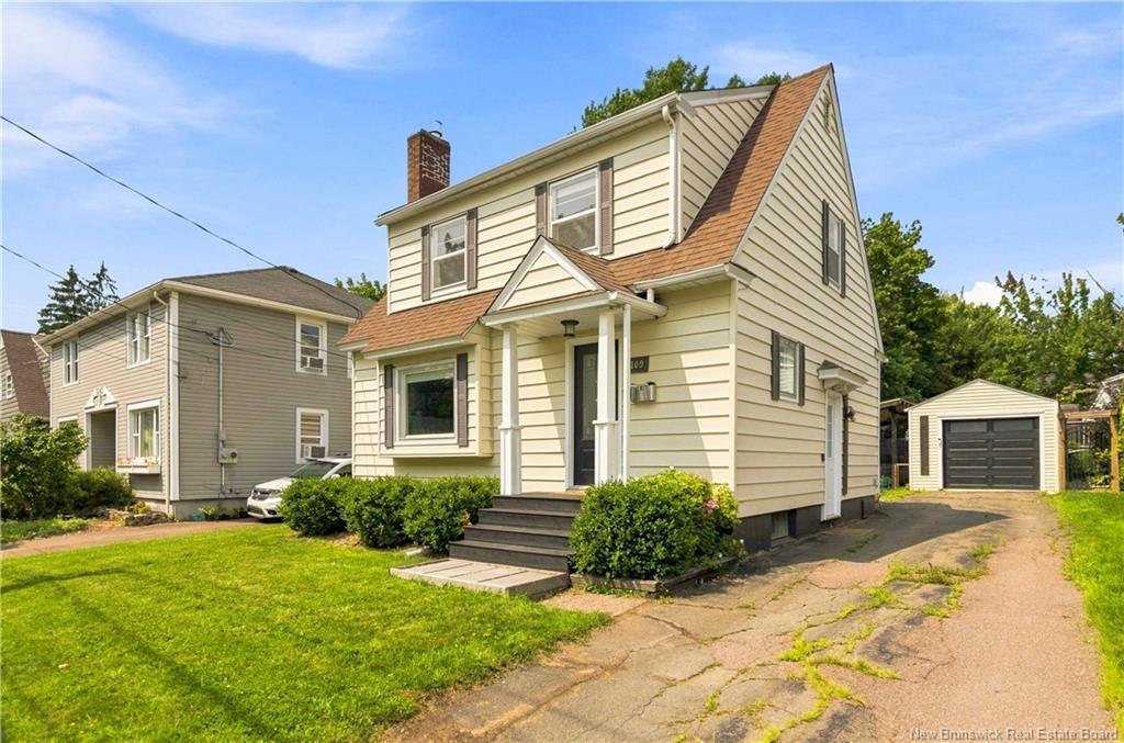 109 Burlington Ave, Moncton, NB