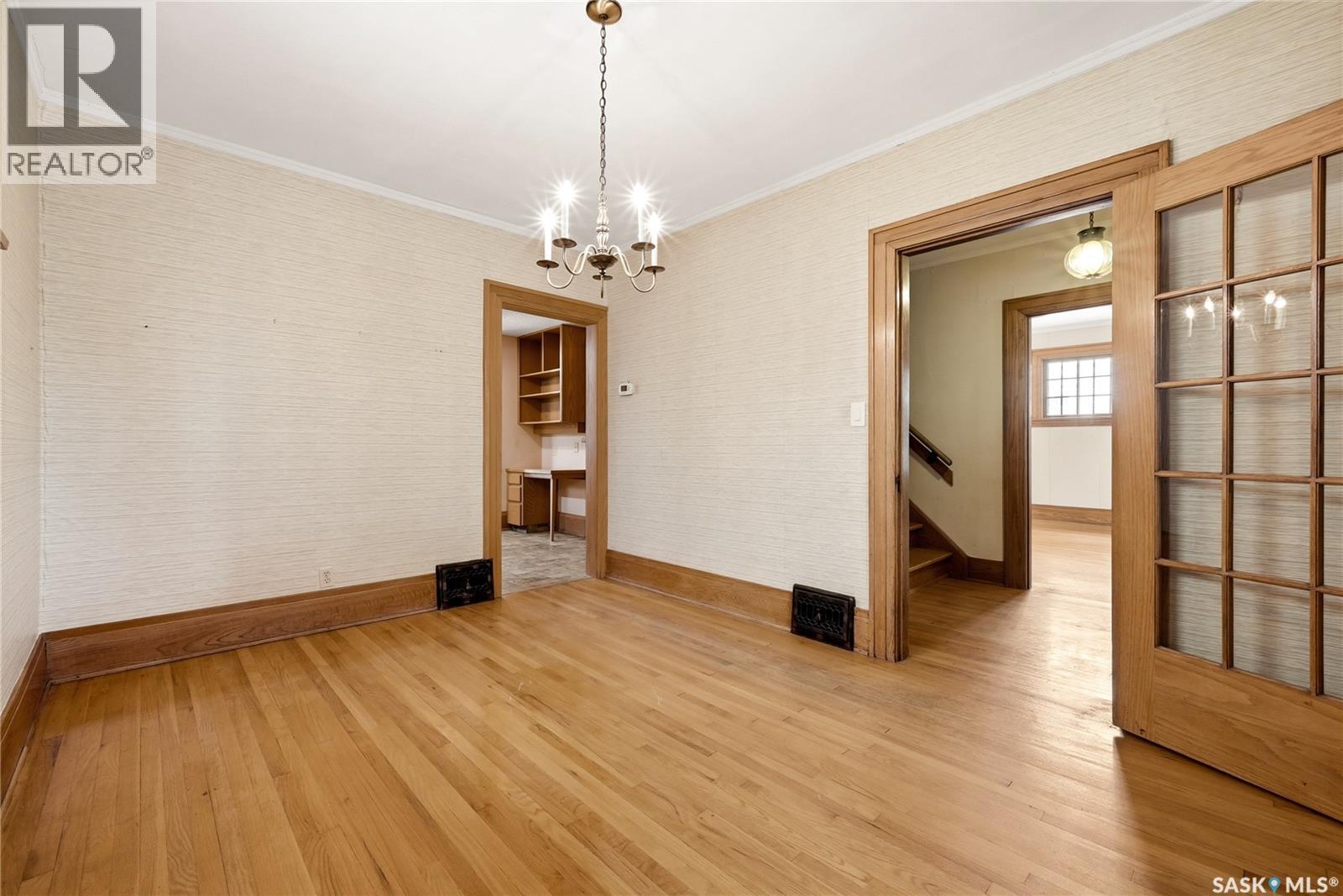 21 Angus Crescent, Regina, SK - Indoor Photo Showing Other Room