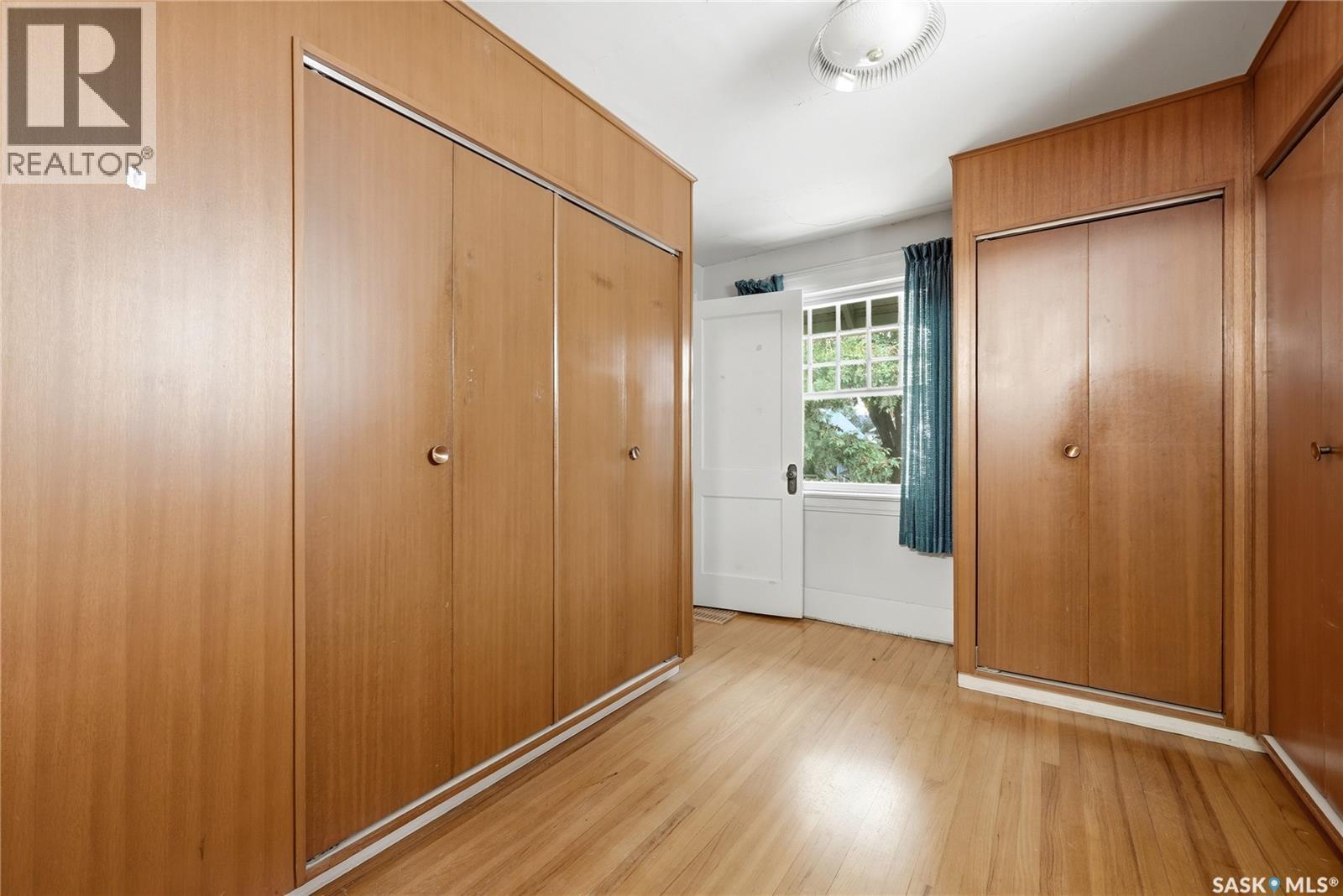 21 Angus Crescent, Regina, SK - Indoor Photo Showing Other Room