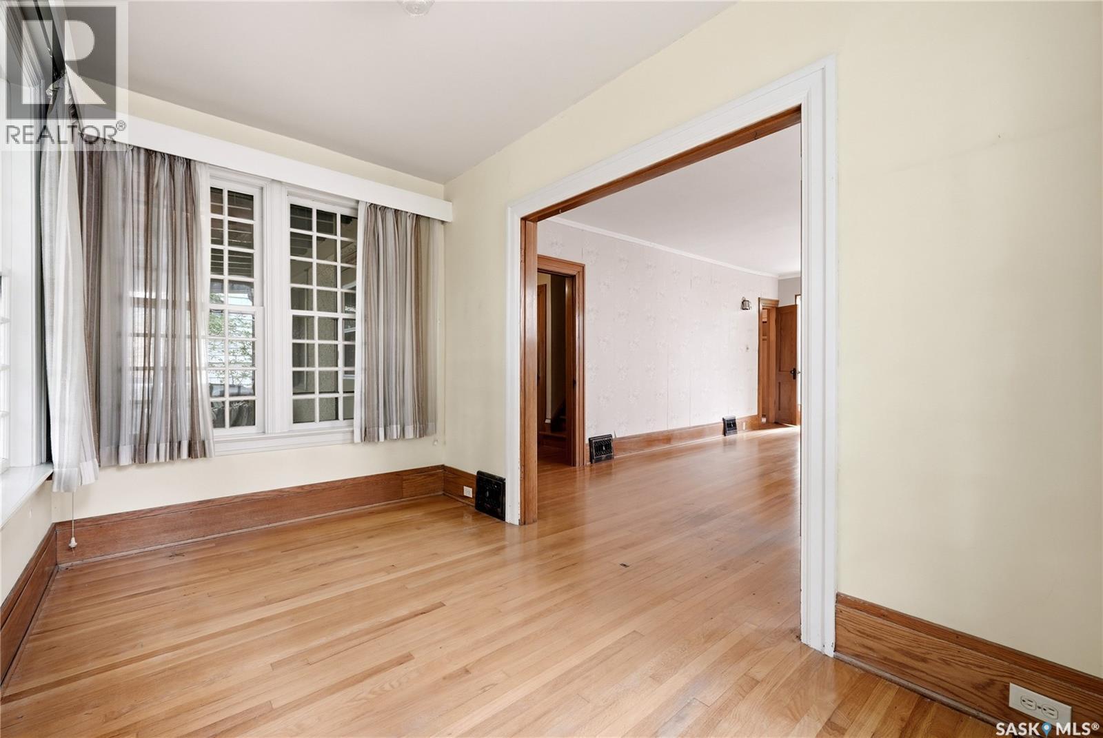 21 Angus Crescent, Regina, SK - Indoor Photo Showing Other Room
