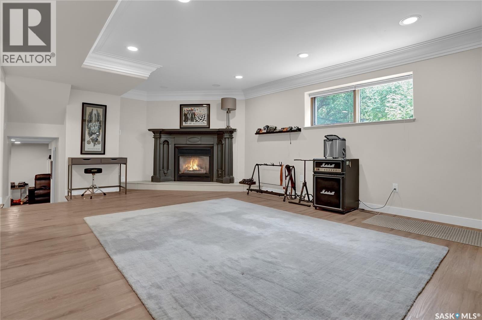 1623 General Crescent, Moose Jaw, SK - Indoor Photo Showing Living Room With Fireplace