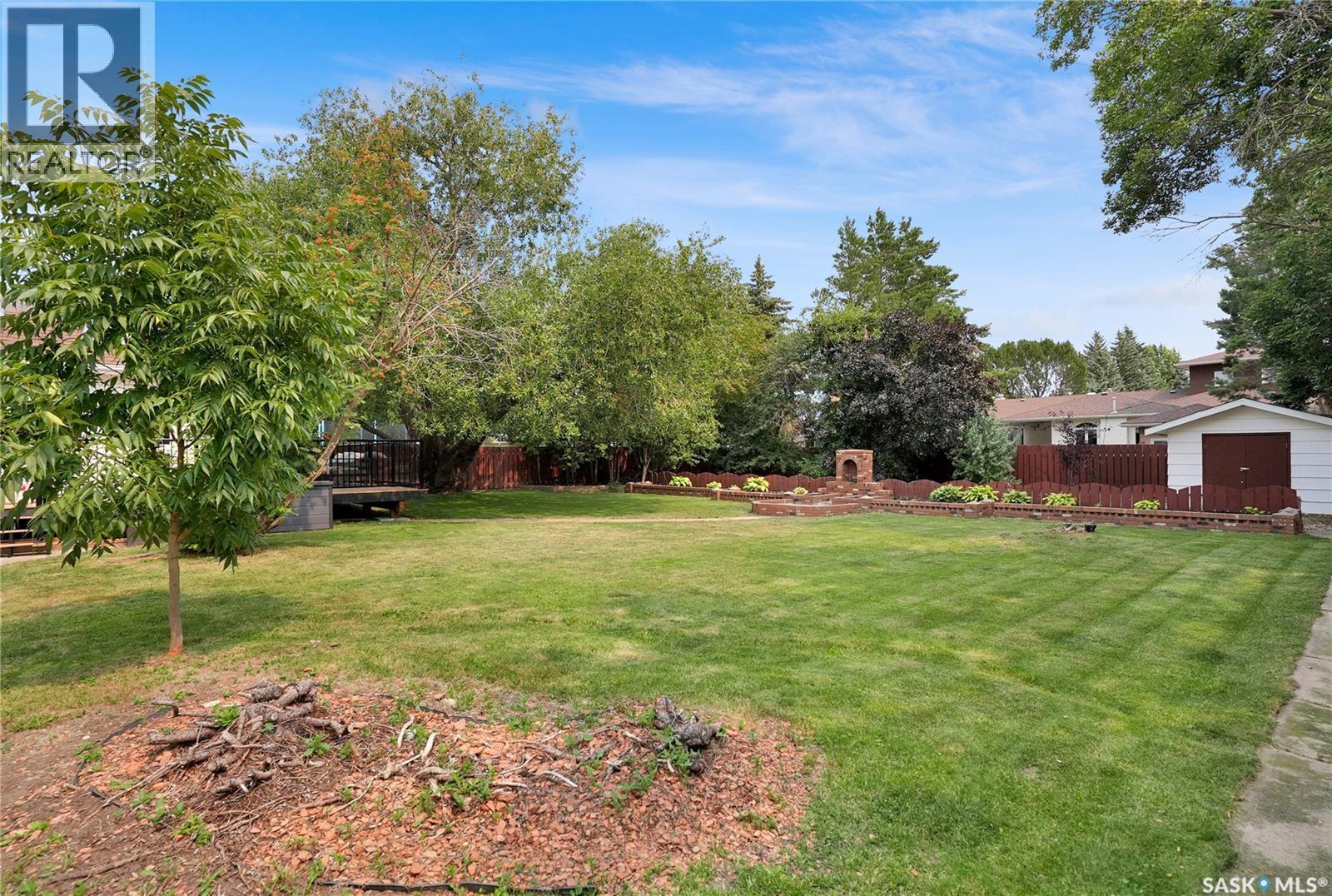 1623 General Crescent, Moose Jaw, SK - Outdoor