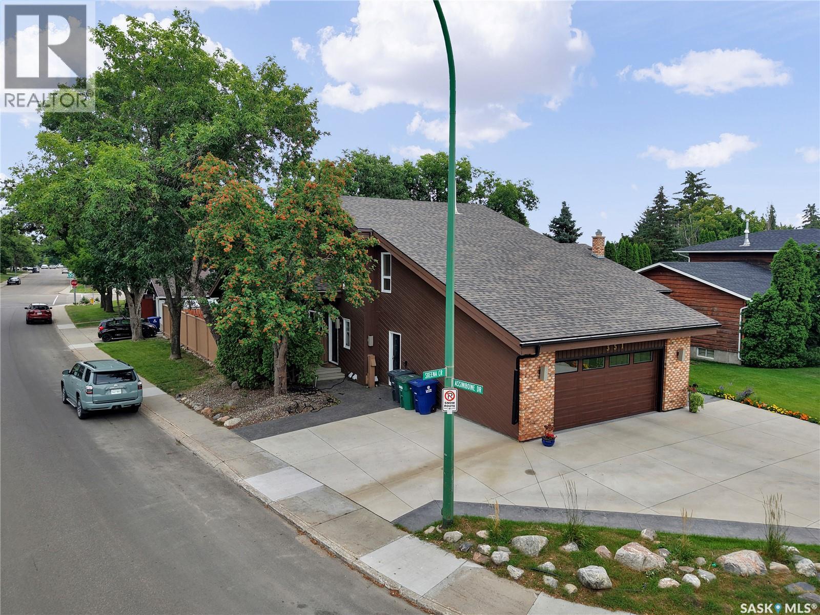 351 Skeena Crescent, Saskatoon, SK