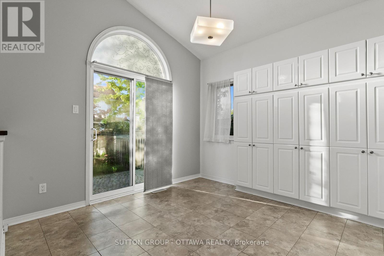 4105 Wolfe Point Way, Ottawa, ON - Indoor Photo Showing Other Room
