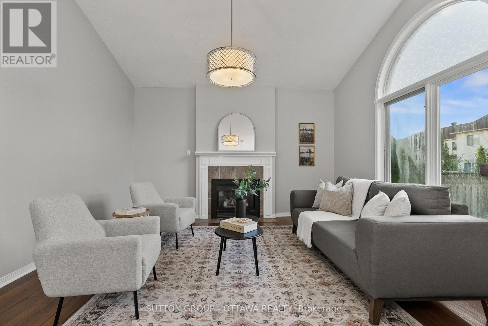 4105 Wolfe Point Way, Ottawa, ON - Indoor Photo Showing Living Room With Fireplace