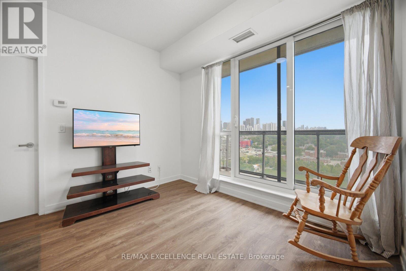 1710 - 55 Regent Park Boulevard, Toronto, ON - Indoor Photo Showing Other Room