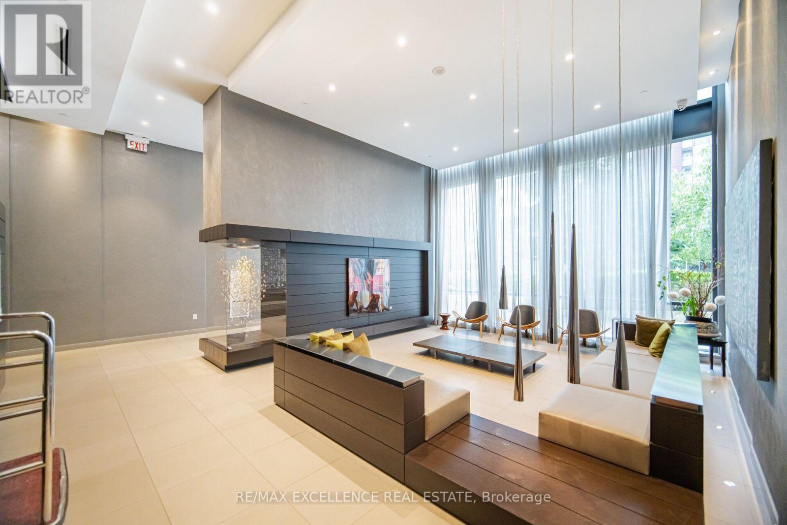 1710 - 55 Regent Park Boulevard, Toronto, ON - Indoor