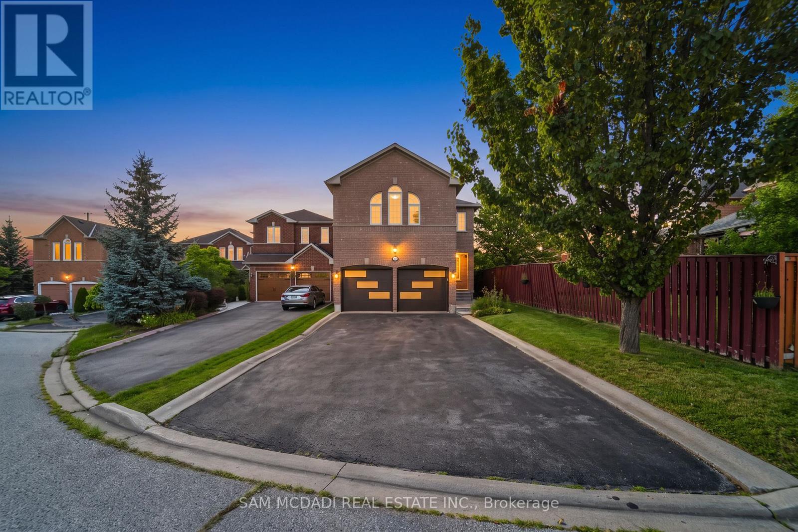 3191 Oakview Road, Mississauga, ON - Outdoor