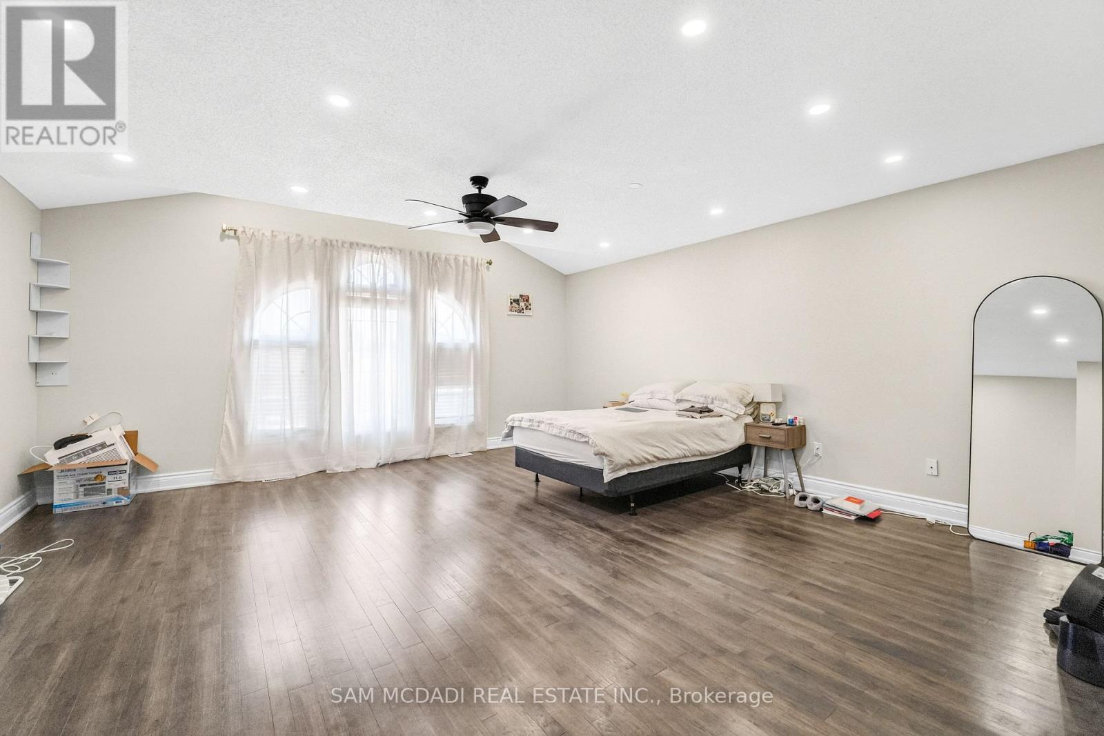 3191 Oakview Road, Mississauga, ON - Indoor