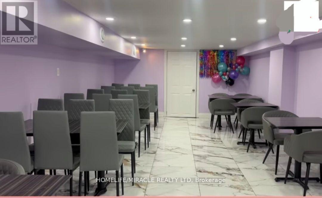 461 Pharmacy Avenue, Toronto, ON
