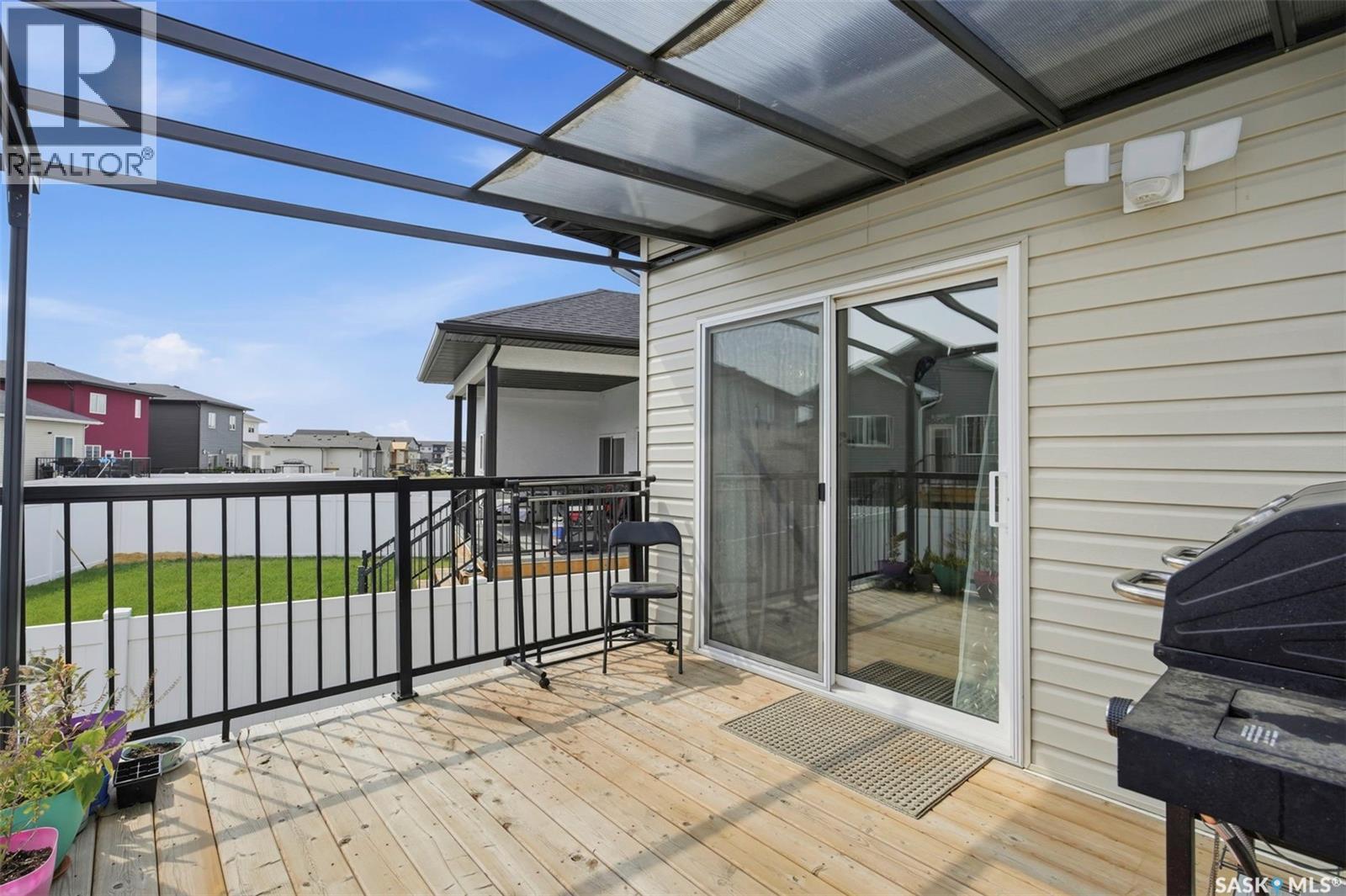 342 Sharma Crescent, Saskatoon, SK - Outdoor With Exterior