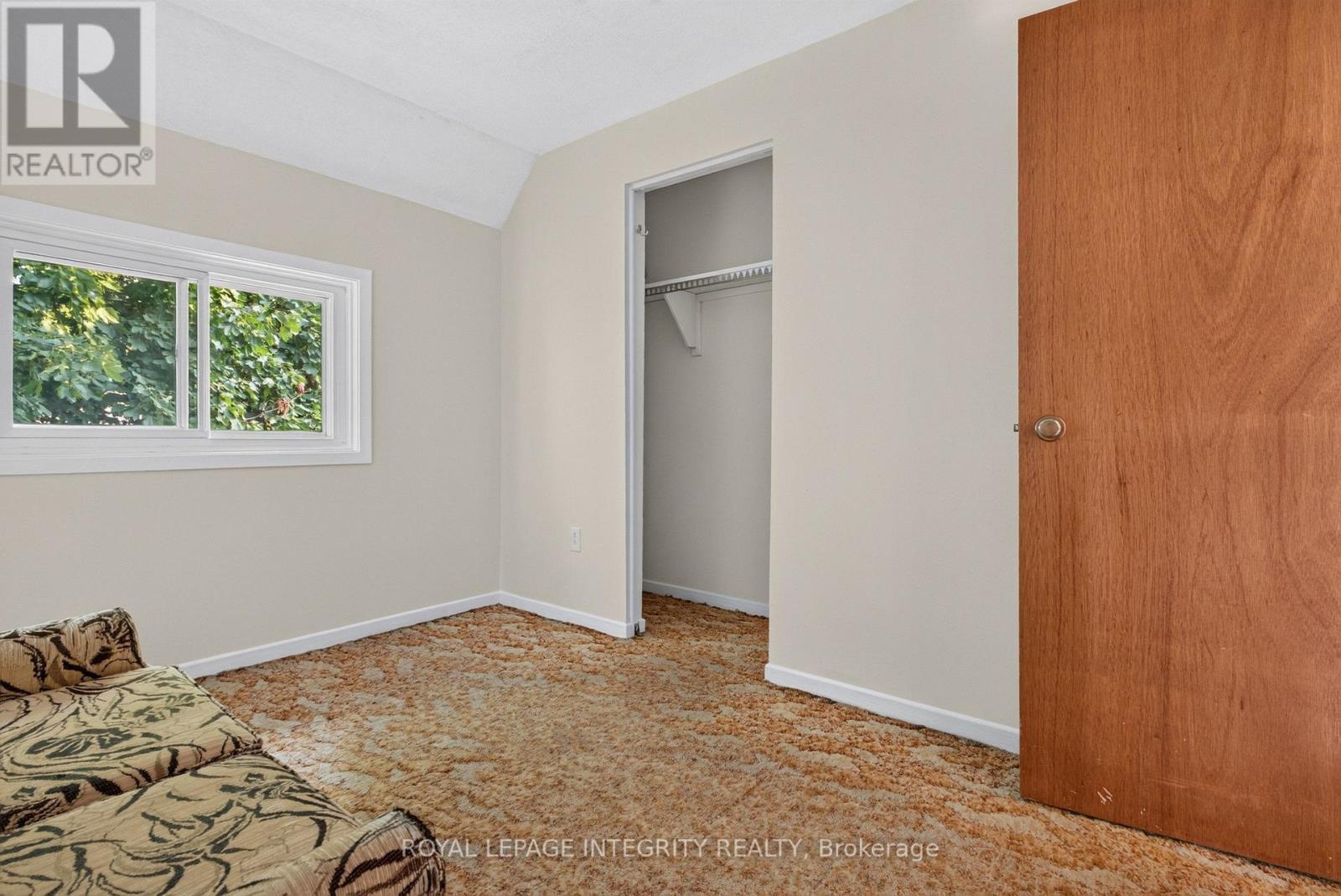 2ND FLOOR BEDROOM 2 - 141 Percy Street, Ottawa, ON - Indoor